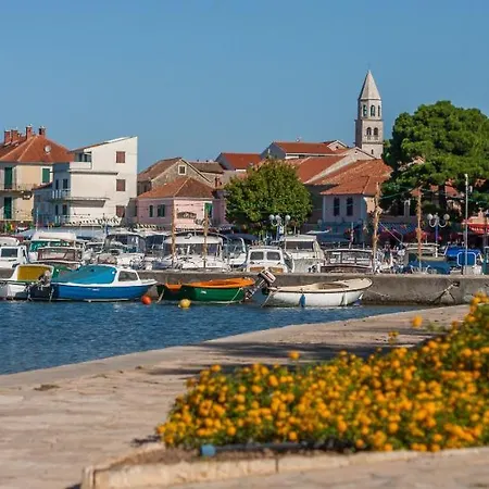 Karneol Apartman