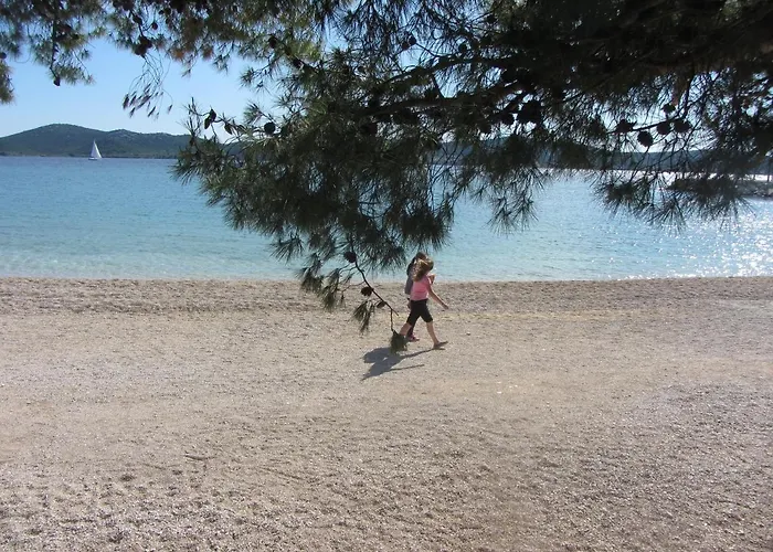 Karneol * Biograd Na Moru