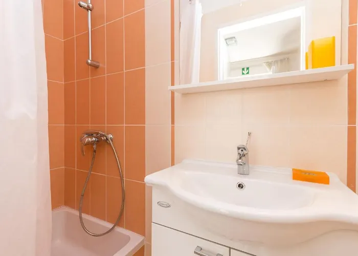 Karneol * Biograd Na Moru