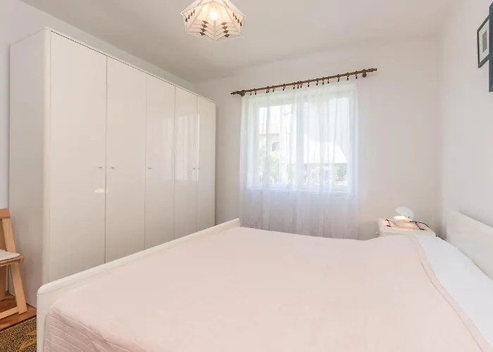 Karneol * Biograd Na Moru